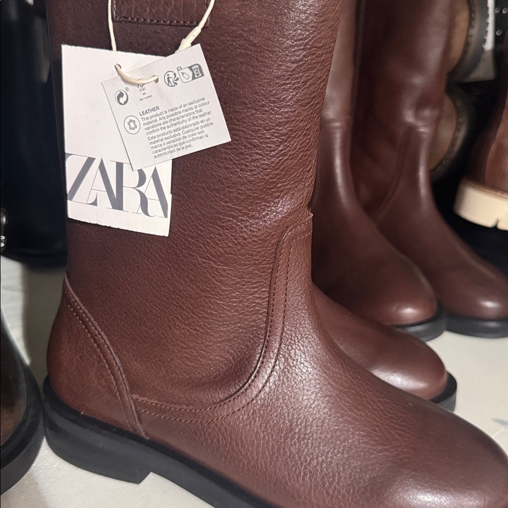 Zara Brown Kids Boots - Picture 6 of 7